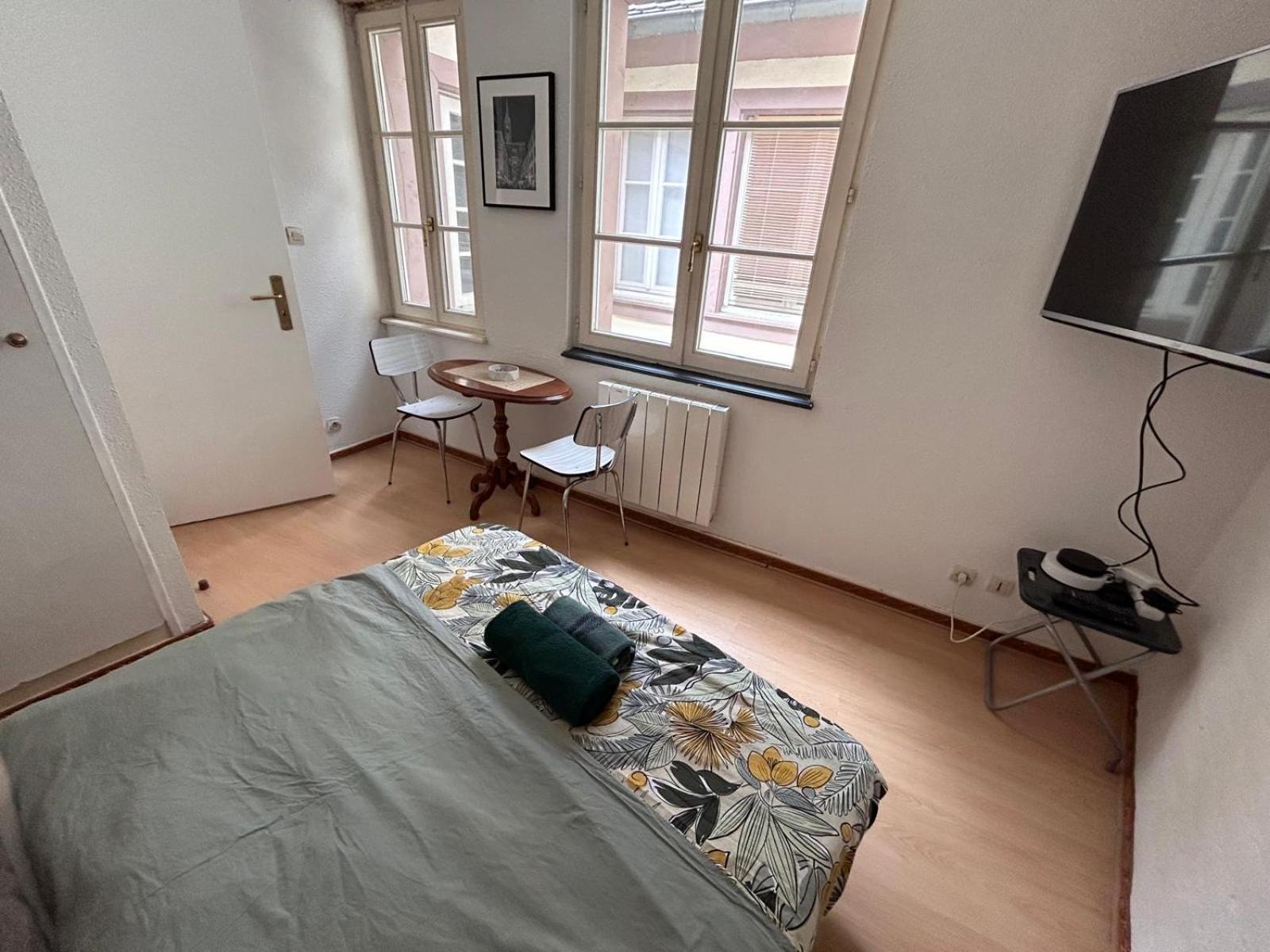 Studio In City Centre Страсбург Экстерьер фото